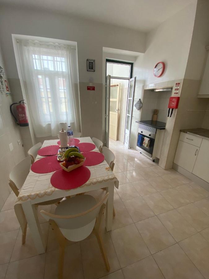 Appartement Pedro Surf Shelter à Lisboa Extérieur photo